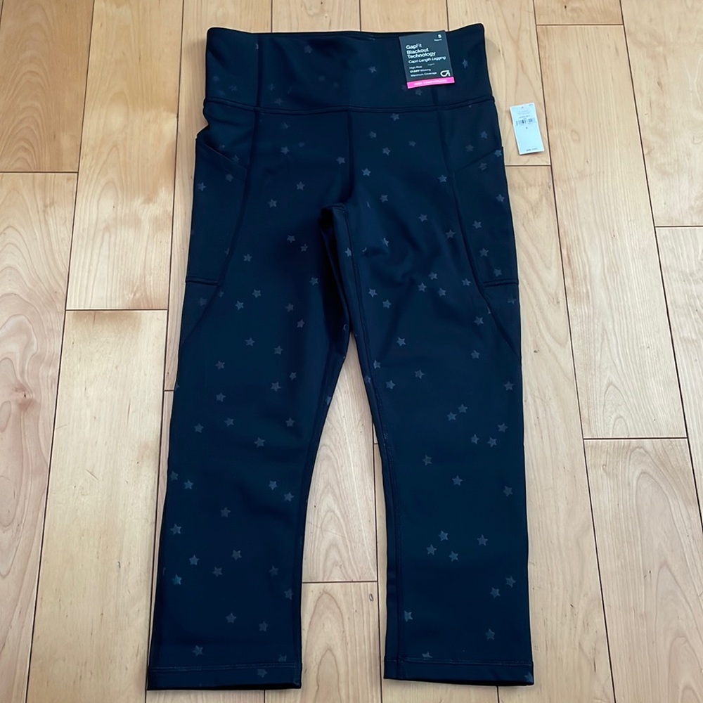 Gap Fit High Rise Capri Legging, Size Small NWT